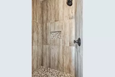 420 Zonaverde Court, Poolville, TX 76487 - Photo 23