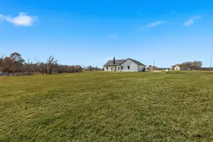 420 Zonaverde Ct, Poolville, TX 76487 - Photo 35