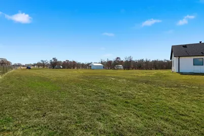 420 Zonaverde Court, Poolville, TX 76487 - Photo 39