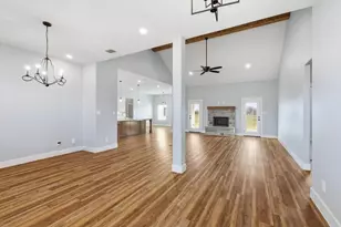 420 Zonaverde Ct, Poolville, TX 76487 - Photo 7