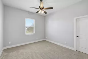 420 Zonaverde Ct, Poolville, TX 76487 - Photo 27