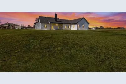 420 Zonaverde Court, Poolville, TX 76487 - Photo 37