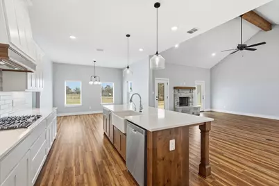 420 Zonaverde Court, Poolville, TX 76487 - Photo 13