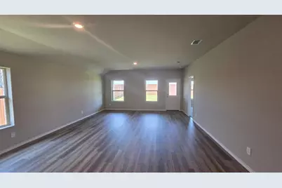 8537 Dunnstown Drive, Fort Worth, TX 76131 - Photo 5