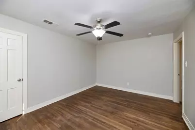 2308 N Edgewood Terrace, Fort Worth, TX 76103 - Photo 13