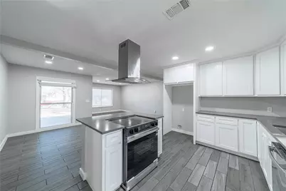 2417 Fonville Drive, Dallas, TX 75227 - Photo 11