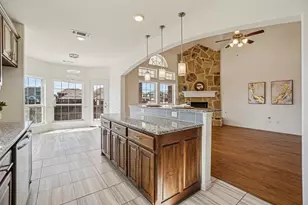 9401 Chuparosa Dr, Fort Worth, TX 76177 - Photo 9