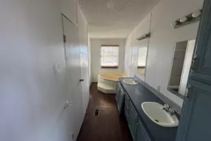 6217 Friesian Dr, Godley, TX 76044 - Photo 11