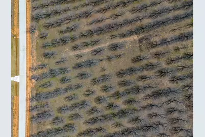 2167 E Landings N, Granbury, TX 76049 - Photo 13