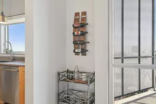 1001 Belleview St, Dallas, TX 75215 - Photo 5