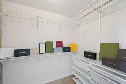 1001 Belleview Street #705, Dallas, TX 75215 - Photo 19