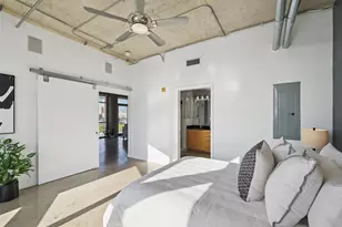 1001 Belleview St, Dallas, TX 75215 - Photo 15