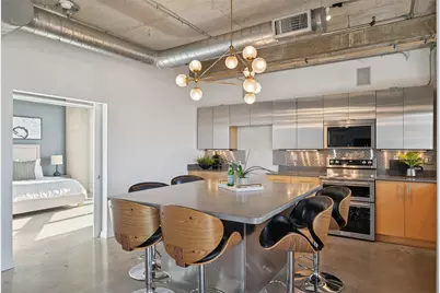 1001 Belleview Street #705, Dallas, TX 75215 - Photo 3