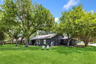 3108 Citation Dr, Dallas, TX 75229 - Photo 3