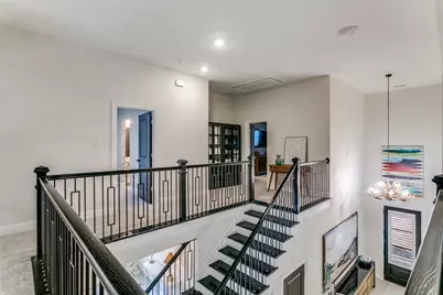 2411 Perdue Avenue, Irving, TX 75062 - Photo 19