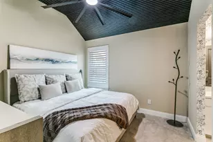 2411 Perdue Ave, Irving, TX 75062 - Photo 19