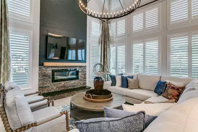 2411 Perdue Avenue, Irving, TX 75062 - Photo 1