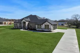 150 Briar Patch Rd, Boyd, TX 76023 - Photo 3