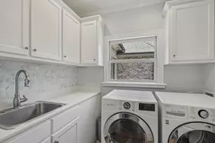7820 Bryn Mawr Dr, Dallas, TX 75225 - Photo 29