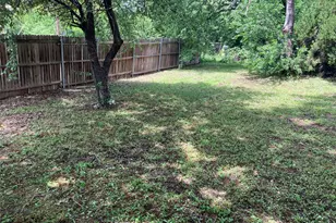 5930 Bonnell Ave, Fort Worth, TX 76107 - Photo 3