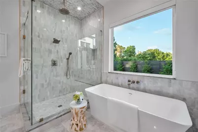 419 W Colorado Boulevard, Dallas, TX 75208 - Photo 19