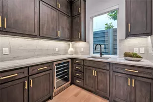 419 W Colorado Blvd, Dallas, TX 75208 - Photo 15