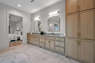 419 W Colorado Boulevard, Dallas, TX 75208 - Photo 21