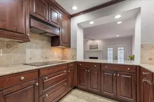 1109 Roaring Springs Rd, Fort Worth, TX 76114 - Photo 19