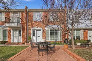 1109 Roaring Springs Rd, Fort Worth, TX 76114 - Photo 1