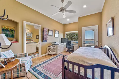 4204 Bluff View Drive, Granbury, TX 76048 - Photo 25