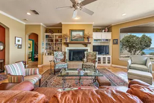 4204 Bluff View Dr, Granbury, TX 76048 - Photo 7