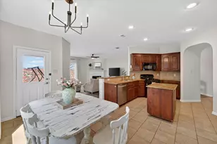 11929 Horseshoe Ridge Dr, Fort Worth, TX 76244 - Photo 9