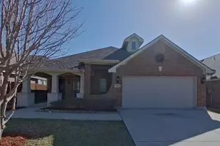 625 Fox View Dr, Fort Worth, TX 76131 - Photo 1