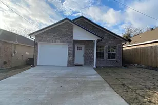 2211 Henry St, Greenville, TX 75401 - Photo 1