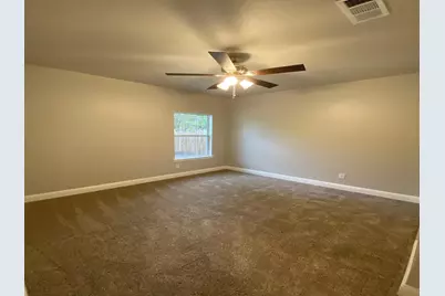 2211 Henry Street, Greenville, TX 75401 - Photo 9