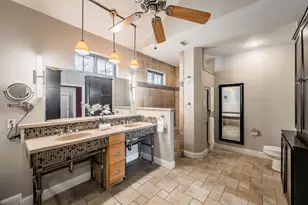 1040 Sherman Dr, Cedar Hill, TX 75104 - Photo 17