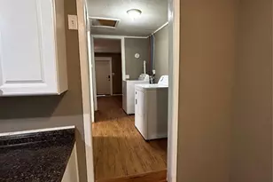 910 W Long St, Stephenville, TX 76401 - Photo 5