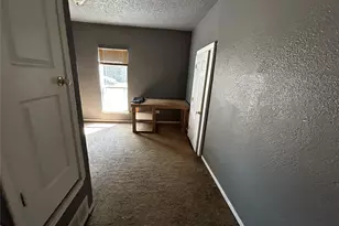 910 W Long St, Stephenville, TX 76401 - Photo 33