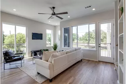 3308 Birmingham Avenue #11, Dallas, TX 75210 - Photo 15