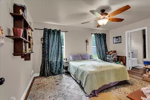 311 W Oak St, Whitewright, TX 75491 - Photo 17