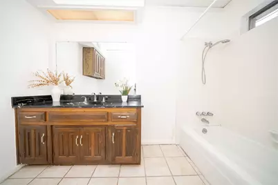 2916 Country Place Court, Carrollton, TX 75006 - Photo 19