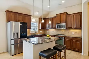 1517 Martin Creek Dr, Little Elm, TX 75068 - Photo 5