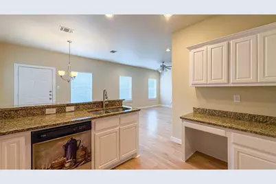 9922 Ironhorse Drive, Dallas, TX 75227 - Photo 11