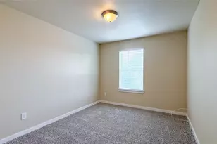 9922 Ironhorse Dr, Dallas, TX 75227 - Photo 17