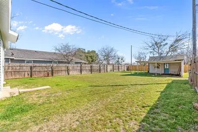 1231 W Bishop Street, Weatherford, TX 76086 - Photo 11