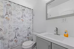 1231 W Bishop St, Weatherford, TX 76086 - Photo 9