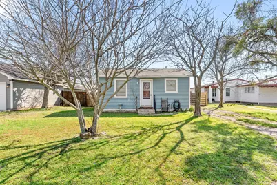 1231 W Bishop Street, Weatherford, TX 76086 - Photo 1