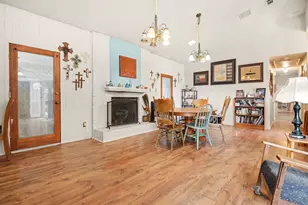 1108 Savannah Dr, Ennis, TX 75119 - Photo 9