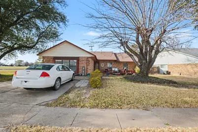 1108 Savannah Drive, Ennis, TX 75119 - Photo 1