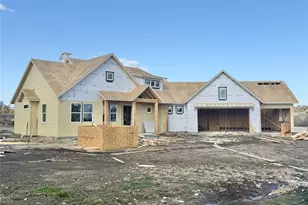 1025 Sabrina Ct, Weatherford, TX 76085 - Photo 3